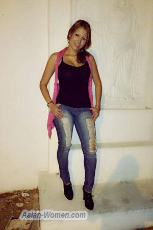 153597 - Sandra Age: 37 - Venezuela