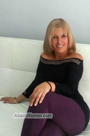 157159 - Ivette Age: 68 - Costa Rica
