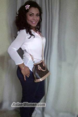 158172 - Linda Age: 39 - Colombia