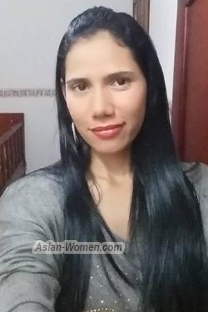 160418 - Karol Age: 41 - Colombia