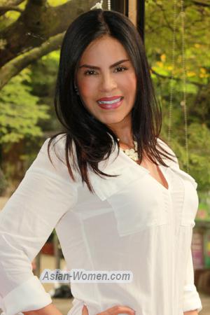 168997 - Marietta Age: 58 - Colombia