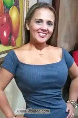 170505 - Sully Age: 45 - Colombia