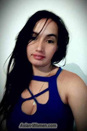 176025 - Laura Age: 42 - Colombia