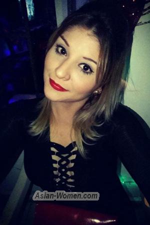 176812 - Jessi Age: 38 - Colombia