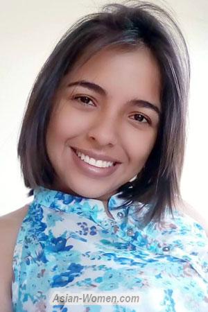 181818 - Camila Age: 32 - Colombia