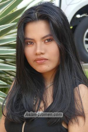 190040 - Paola Age: 26 - Colombia