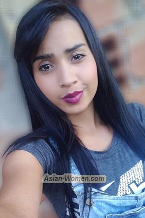 194493 - Janet Age: 28 - Colombia