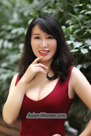 194730 - Mia Age: 50 - China
