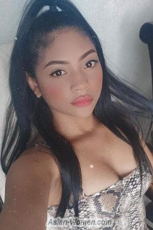 197274 - Tatiana Age: 26 - Colombia