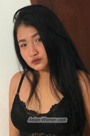 198905 - Elianyer Age: 25 - Colombia
