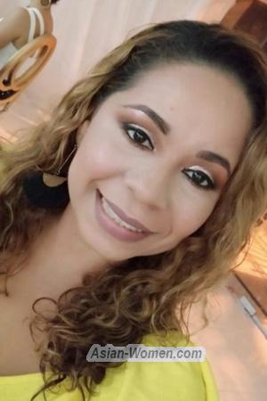 204181 - Liliana Age: 49 - Colombia