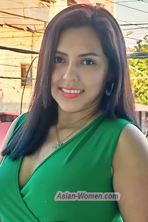 215273 - Linda Age: 32 - Peru