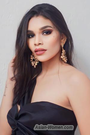 217100 - Gisselle Age: 28 - Colombia