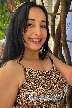 223203 - Brenda Age: 40 - Colombia