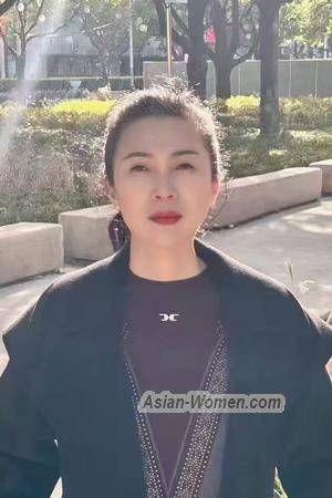 226757 - Tessa Age: 54 - China