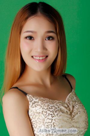 227326 - Fangfang Age: 34 - China