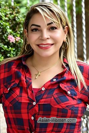 227985 - Tatiana Age: 46 - Colombia