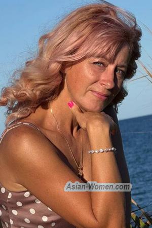 228354 - Hanna Age: 45 - Ukraine